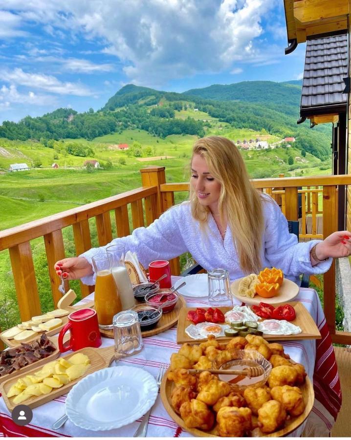 Hotel Bujtina Tradicionale Lepushe Zewnętrze zdjęcie